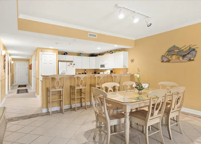 3 Bedroom Uptown Island Breeze Unit With Pool! * Ocean City