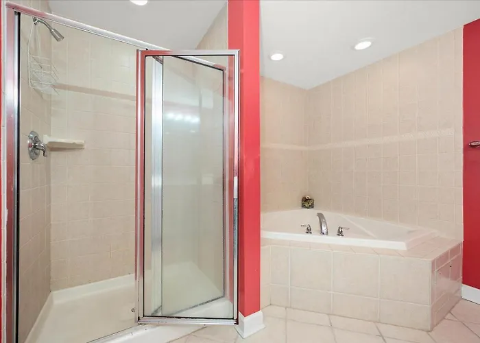 Holiday home 3 Bedroom Uptown Island Breeze Unit With Pool! Ocean City