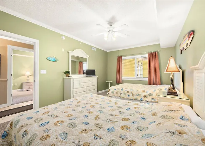 3 Bedroom Uptown Island Breeze Unit With Pool! * Ocean City